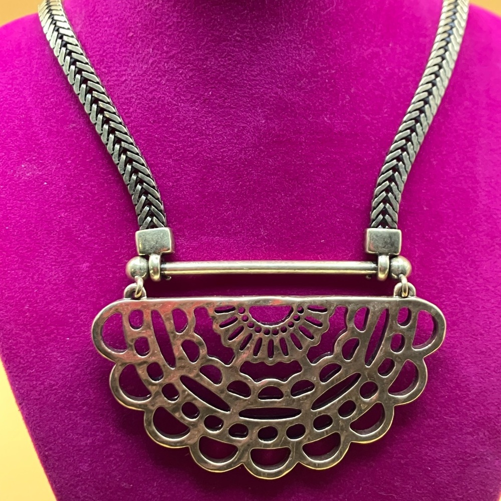 Lucky Brand Gold Tone Statement Necklace
